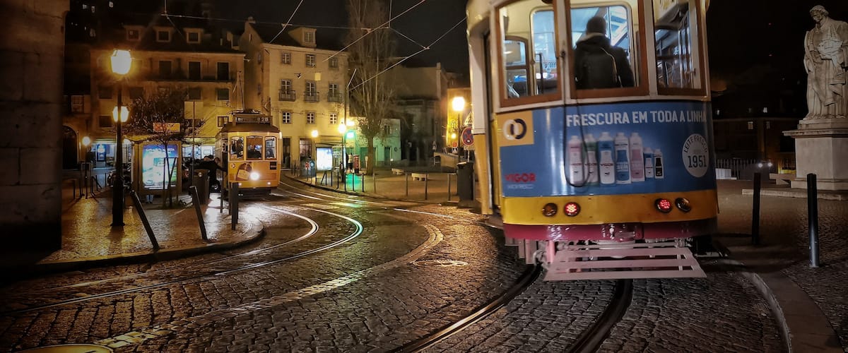 One of emblematic trams of Lisbon.
#lisbon #lisboa #tram28 #travelinglisbon