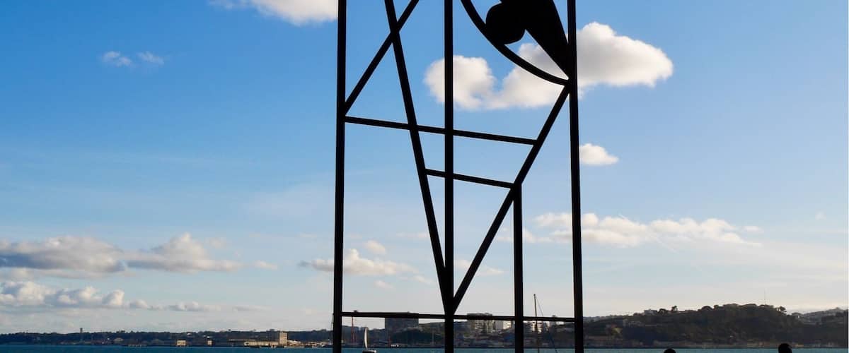 Beautiful Views and Almada  #blue #lisbon #river #lifeatexpedia #lumix