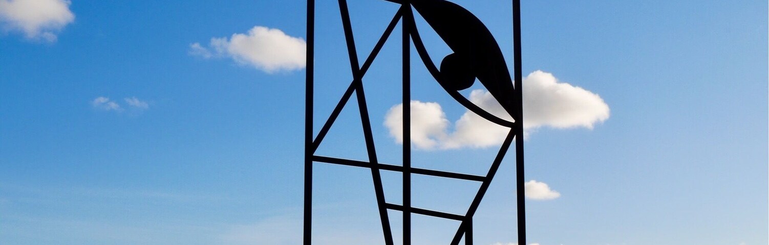 Beautiful Views and Almada  #blue #lisbon #river #lifeatexpedia #lumix