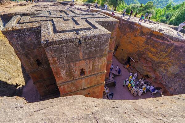The medieval rock hewn churches of Lalibela are a world wonder by any definition. Carved out of the surrounding bedrock in the 12th & 13th centuries, the churches were intended to be a "New Jerusalem", an African Jerusalem. The greatest of these churches is the iconic Bete Giyorgis.
Today the 11 churches are part open air museum and part active pilgrimage destination for Ethiopians. The combination of the two help to firmly secure its place among greatest historic sites I have visited.
#LifeAtExpedia #churches #ethiopia