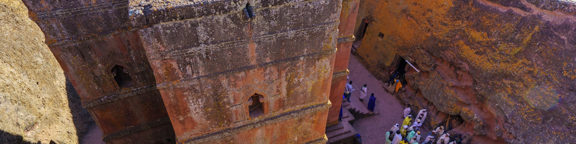 The medieval rock hewn churches of Lalibela are a world wonder by any definition. Carved out of the surrounding bedrock in the 12th & 13th centuries, the churches were intended to be a "New Jerusalem", an African Jerusalem. The greatest of these churches is the iconic Bete Giyorgis.
Today the 11 churches are part open air museum and part active pilgrimage destination for Ethiopians. The combination of the two help to firmly secure its place among greatest historic sites I have visited.
#LifeAtExpedia #churches #ethiopia