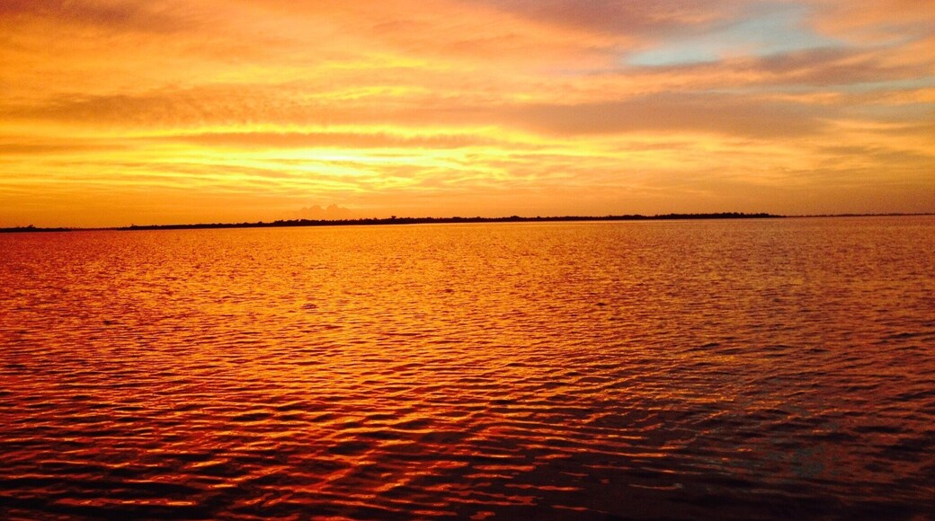 Cruising back from a long day fishing ;)