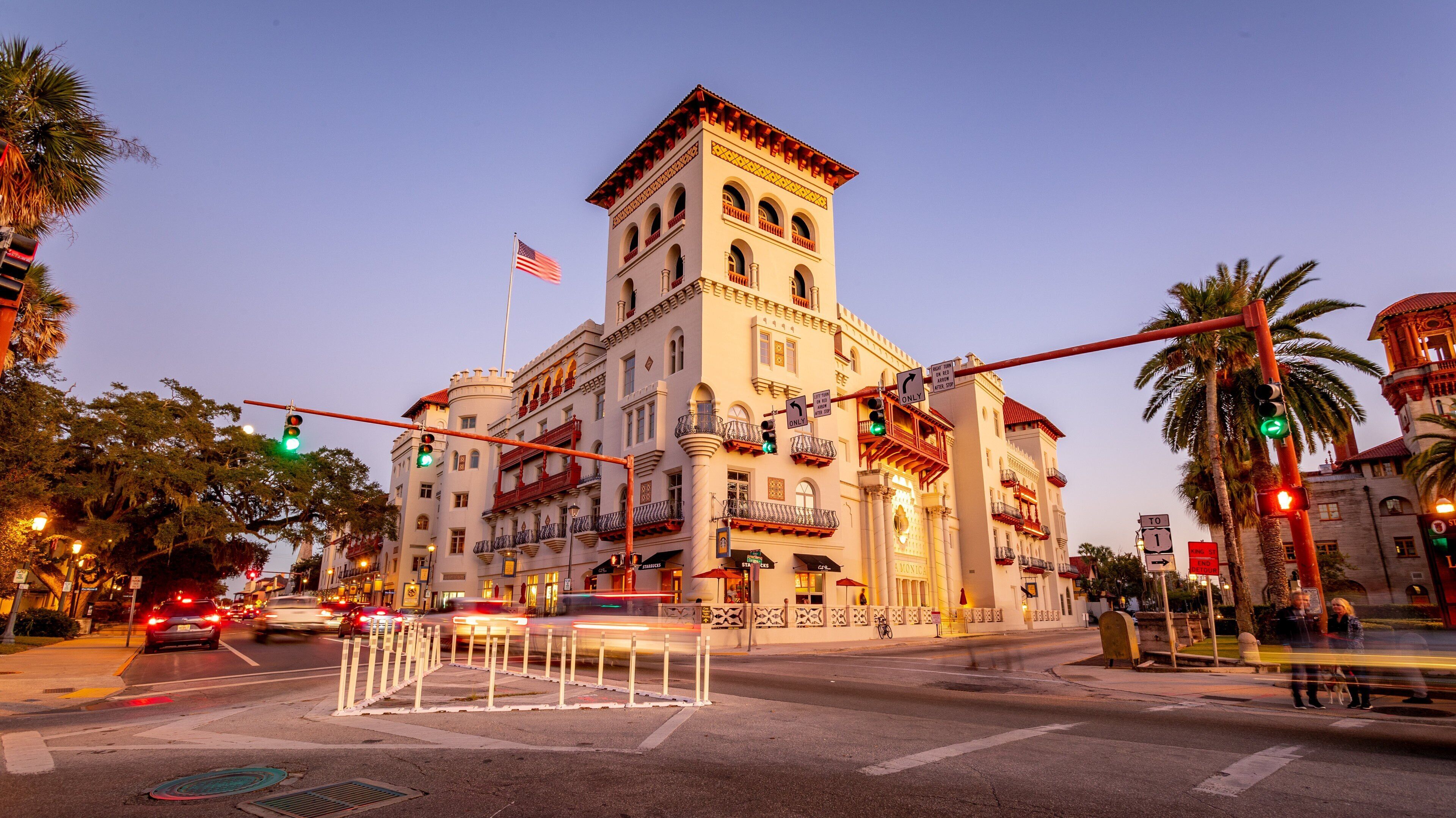 Florida showing a sunset and heritage elements