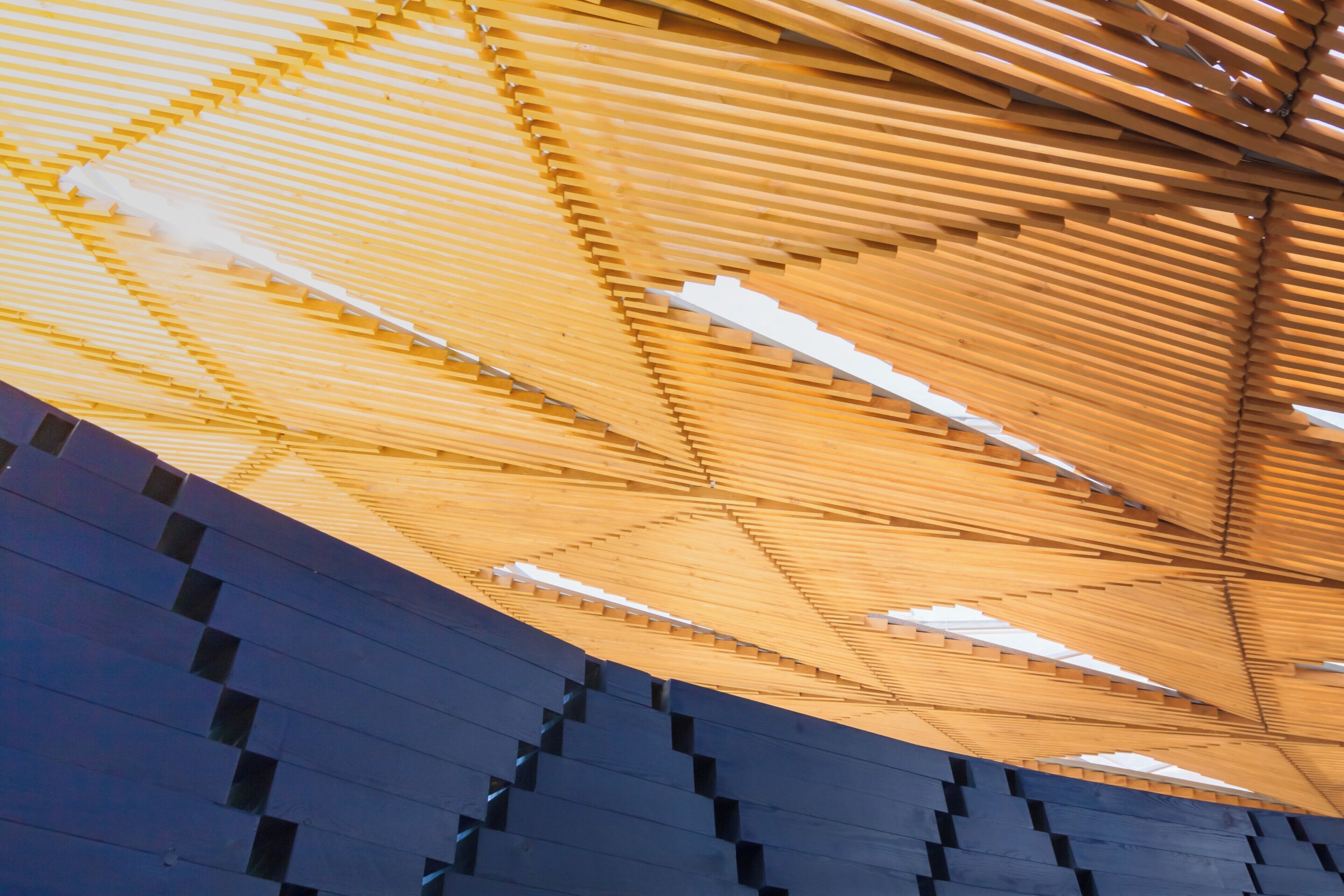 Serpentine Pavilion 2017 designed by Francis Kéré was amazing the way it captured the summer sun. Come back each year for a new building! #BvSquad #details #summer #BvSblue