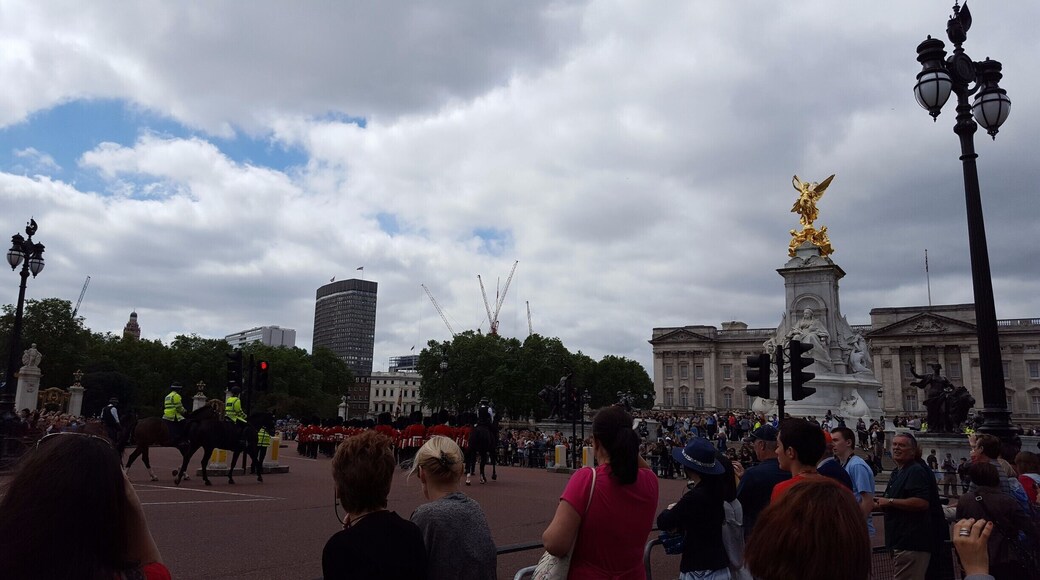 Buckingham Palace, London, UK