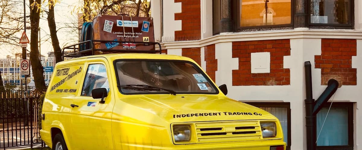 'Only Fools and Horses' themed hotel.
Nearest station: Peckham Rye.