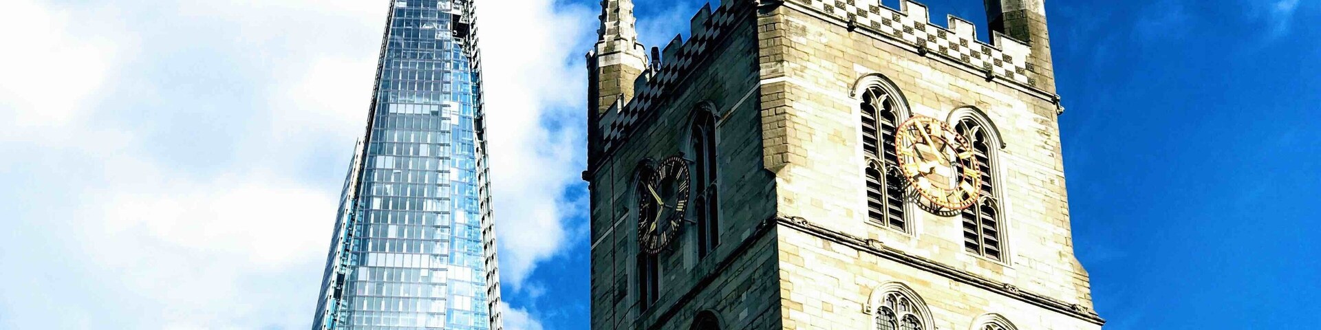 Ancient and modern architectures join together in London skies.
The Southwark cathedral at the front and the highest European building “the Shard” at the rear.
#Perspectives