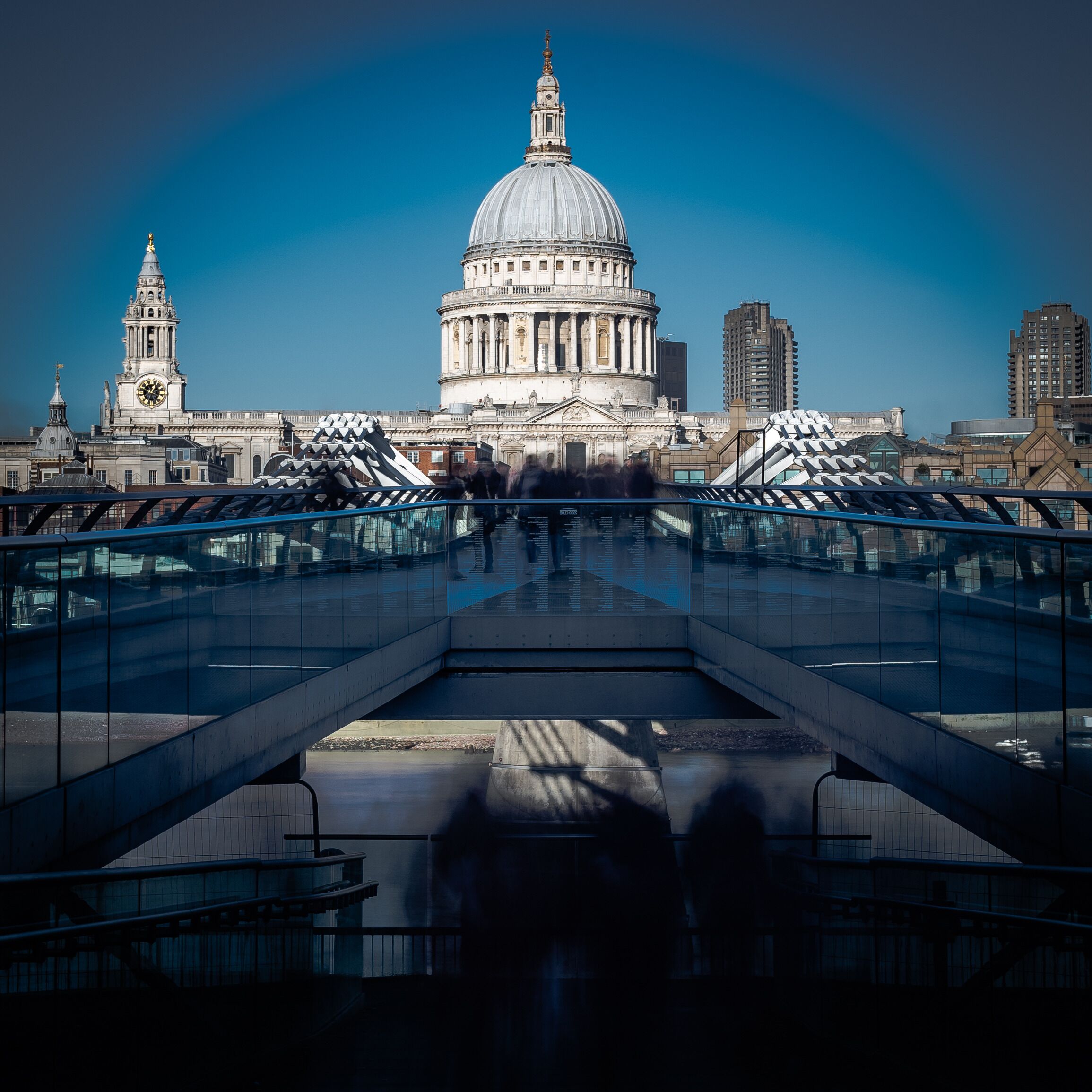 Again another extremely popular place to photograph St Paul's cathedral but had to add it to my portfolio. Photographed from the opposite end of Londons Millenium Bridge.