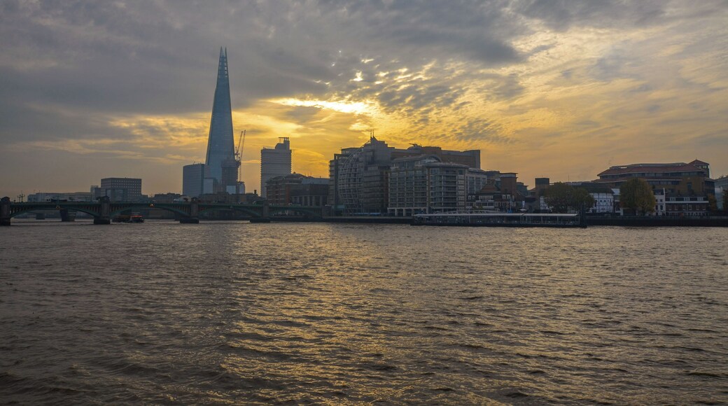 The Shard skyline view.