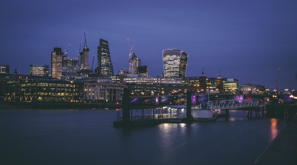 London skyline
#bvscities #skyline #architecture #london