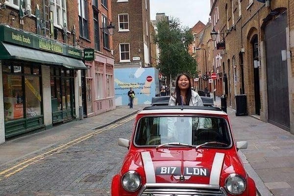 Toured London on this baby... #classic #mini #London #SevenDials