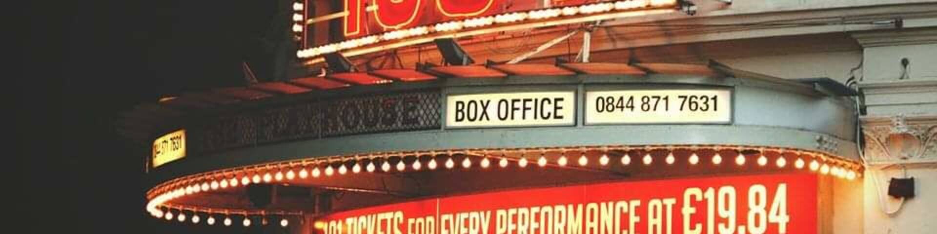 The lights, the people. THE picture.