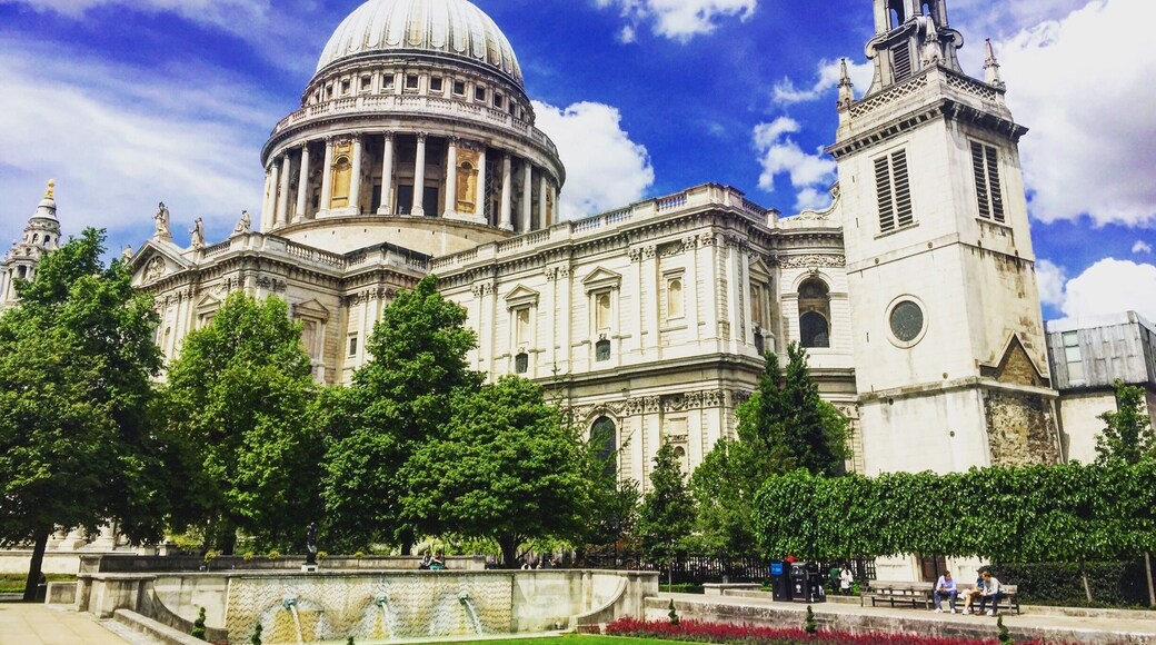 ...magnificent building 💟