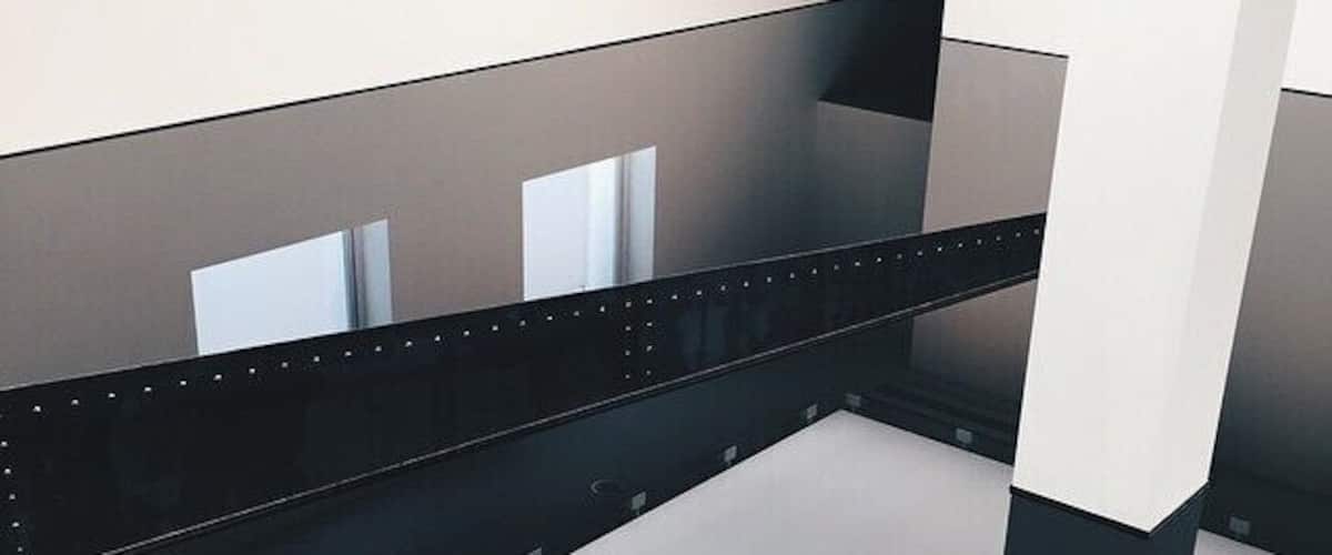 I love the smell in here 🔲 #RichardWilson #saatchi #monochrome #art #oil #VSCOcam