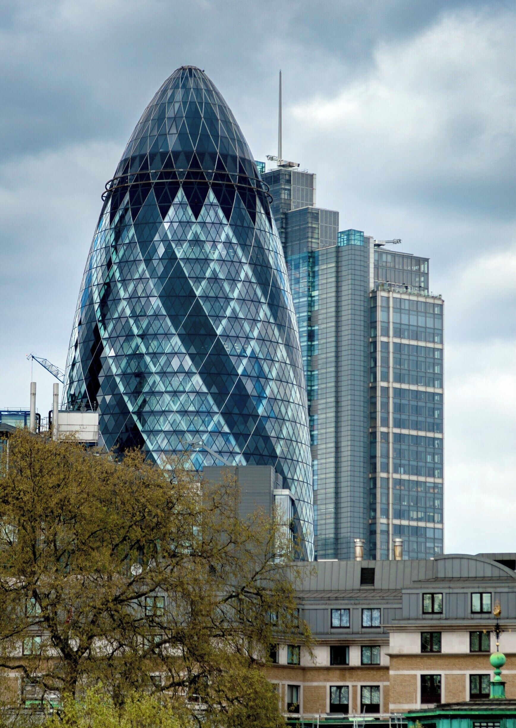 The Gherkin as seen from the tower
of  London alters the shape of London&#x27;s
skyline. UrbanJungle