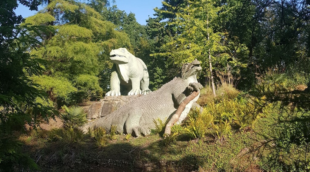 There are still #dinosaurs at the #park in #SouthernLondon, check at #CrystalPalacePark