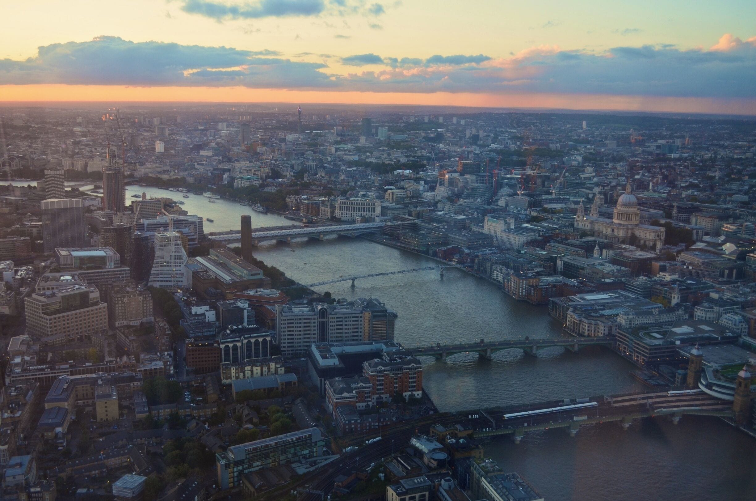 Taken at The View From The Shard in London, UK.
#London #City #TheShard #CityScape #View #GoldenHour #Sunset