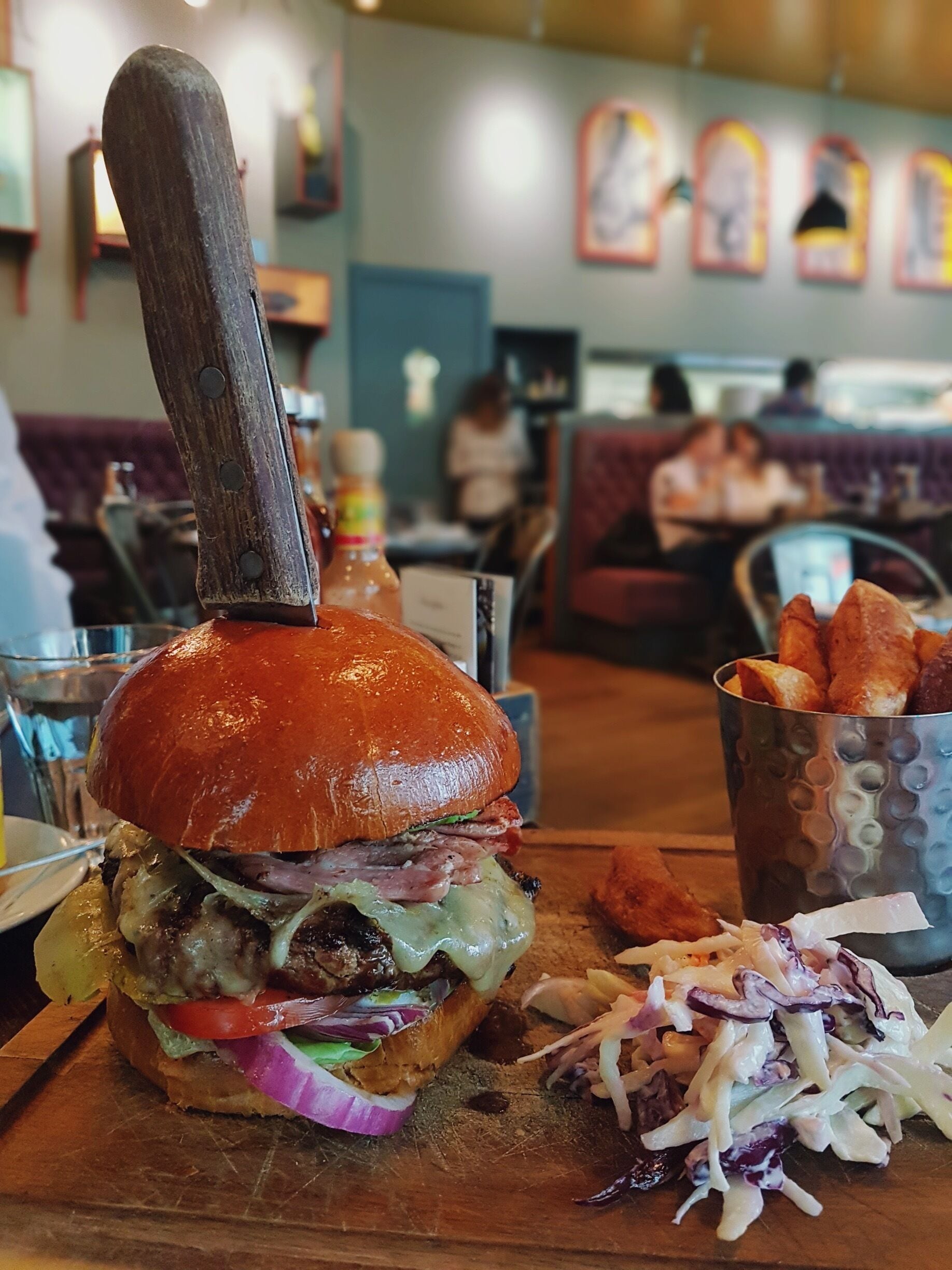 I love a juicy burger 🍔 #goodeats