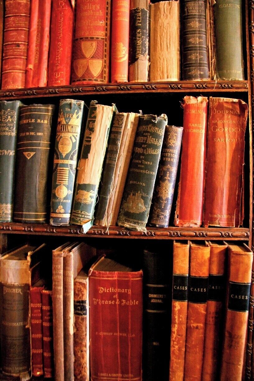 A collection of books in the Sherlock Holmes Museum. Worth a visit if you're in London and a fan of the various films and TV series around at the minute, the museum focuses on the original works by Sir Arthur Conan Doyle.