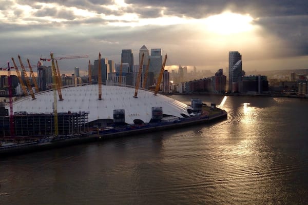 Cable car over the Thames