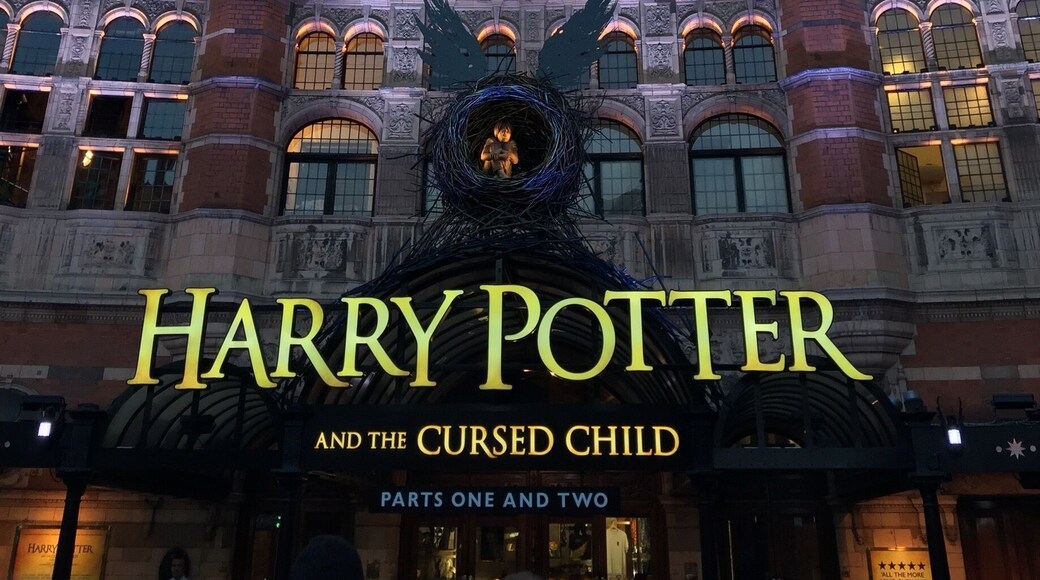 #amazingshow #harrypotterandthecursedchild #london #england