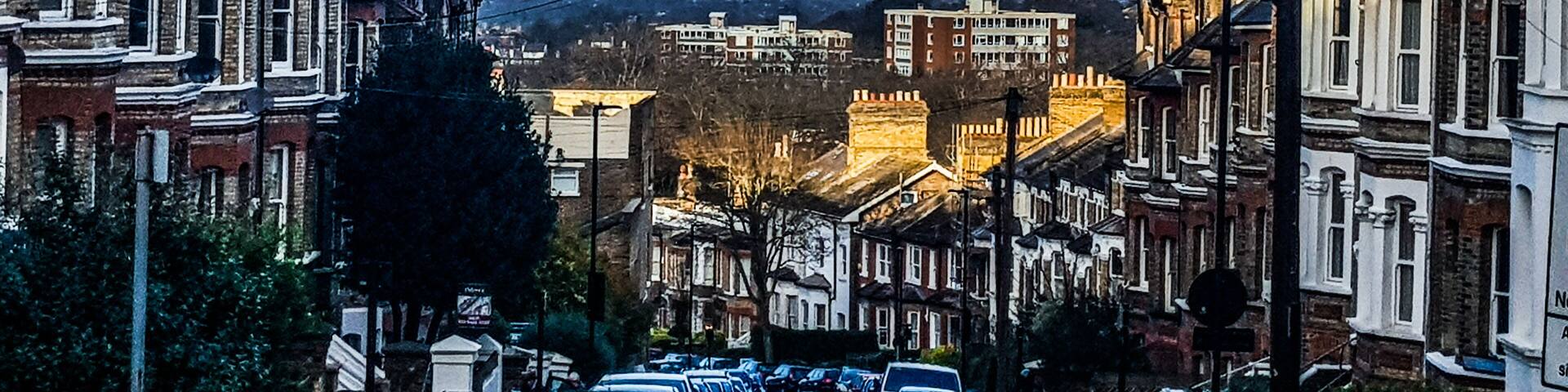 I love #London and... all of the best views in her. . Look at the #houses, look at the distant #skyscrapers! #Europe #UK #England #London #CrystalPalace #december #afternoon