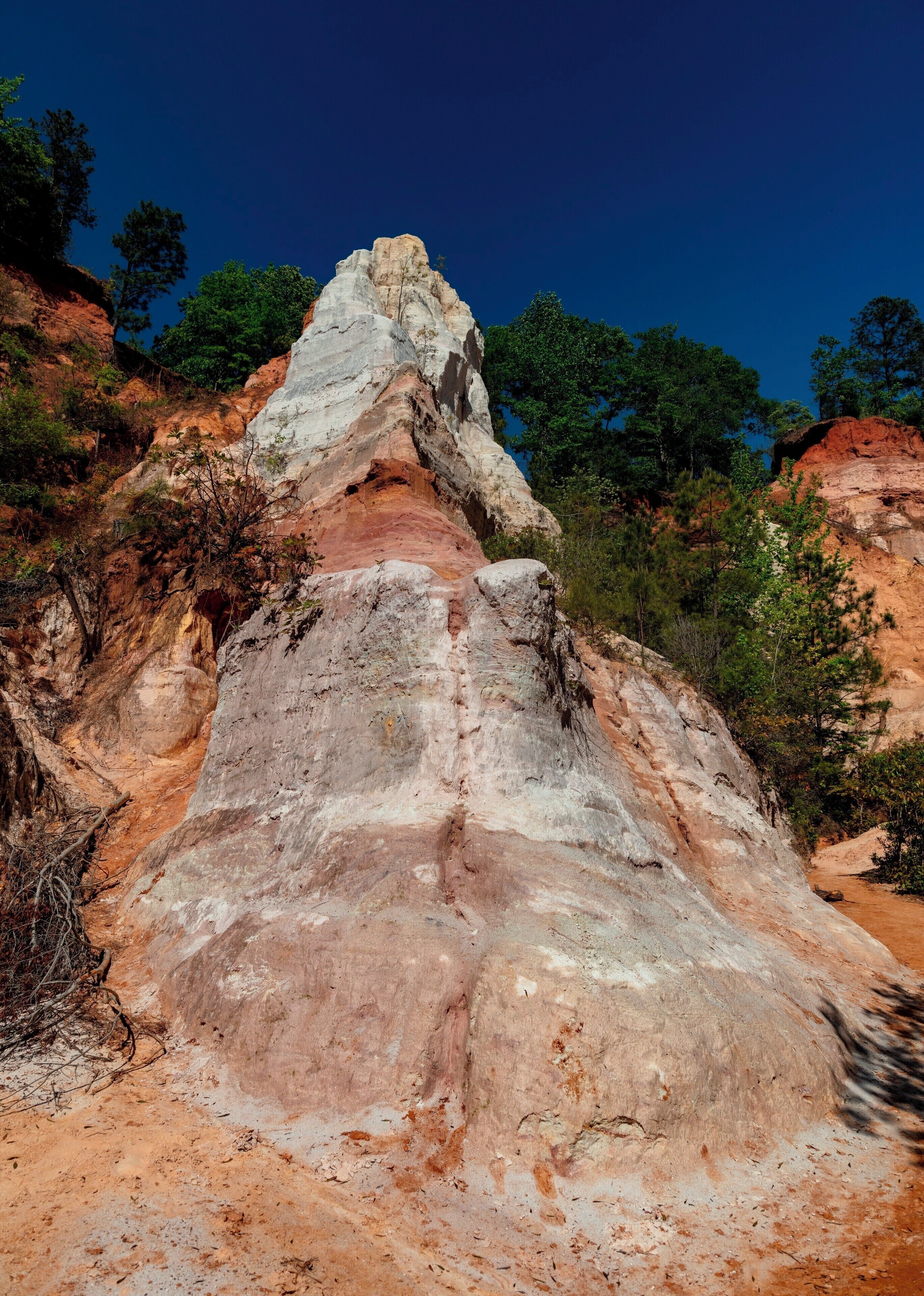 These buttes were really beautiful. The reds from the iron oxide mixed with the quarts sand cakes really created so many levels to this canyon. It is crazy to see what a little water can do. 