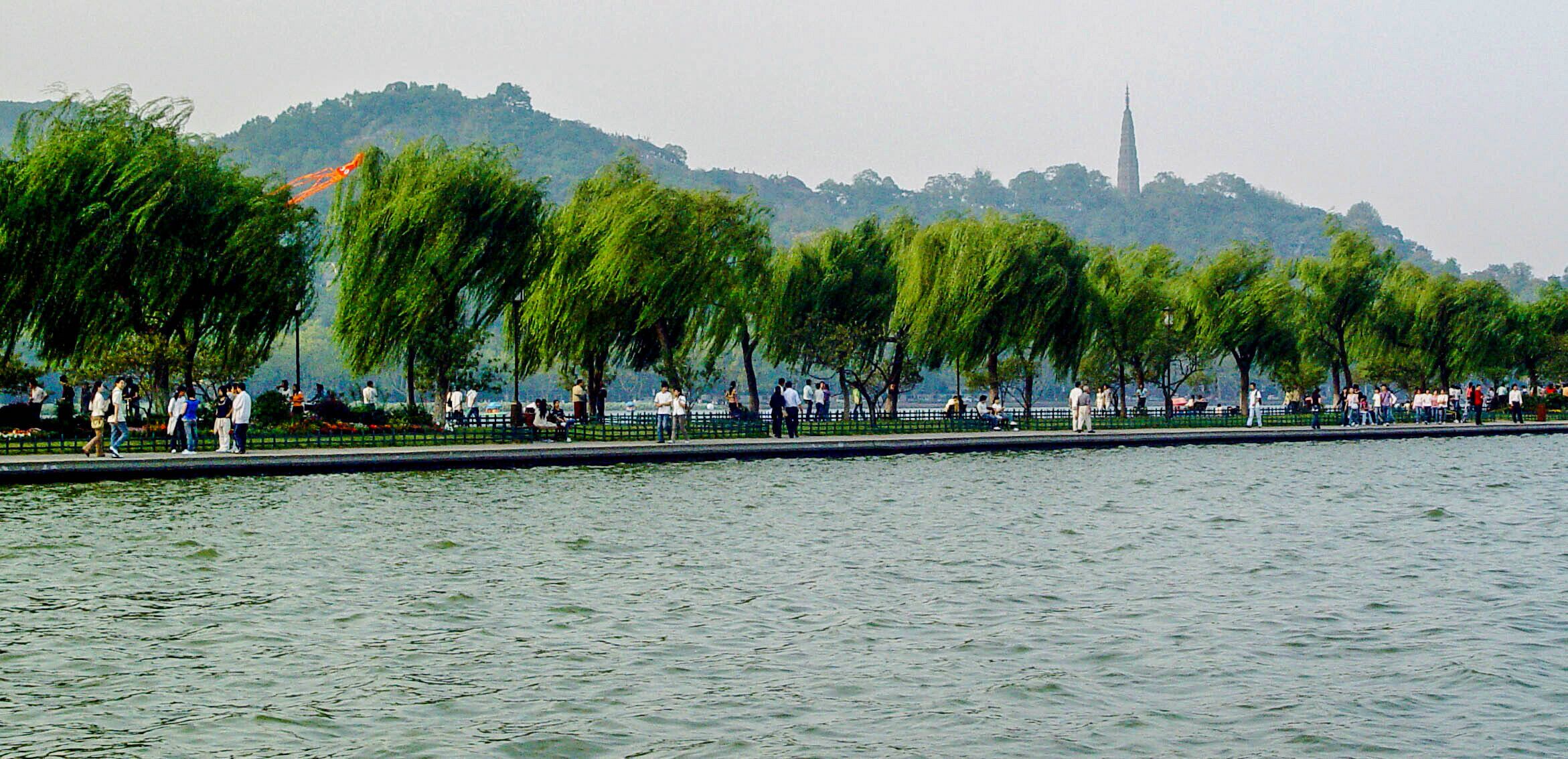 Impression #WestLake in Hangzhou.
西湖印象

https://twitter.com/Beautifulgx