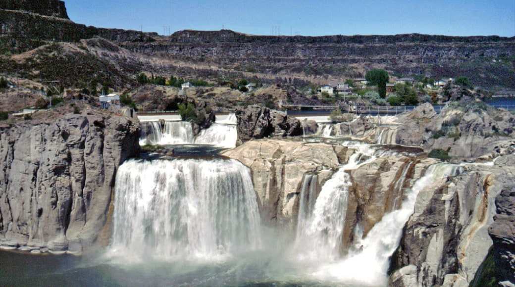 Idaho ofreciendo una catarata