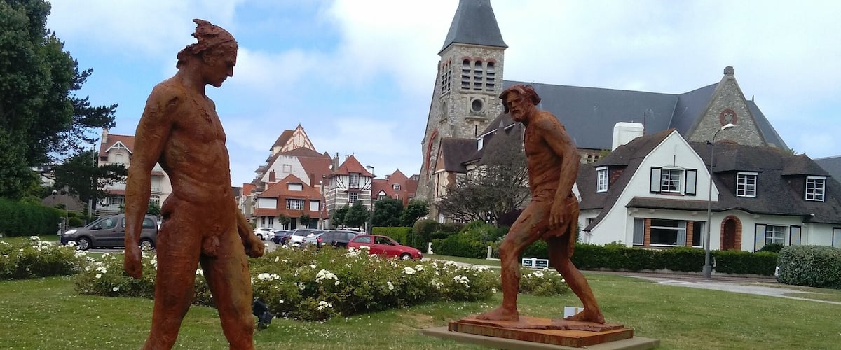 David & Goliath in Le Touquet