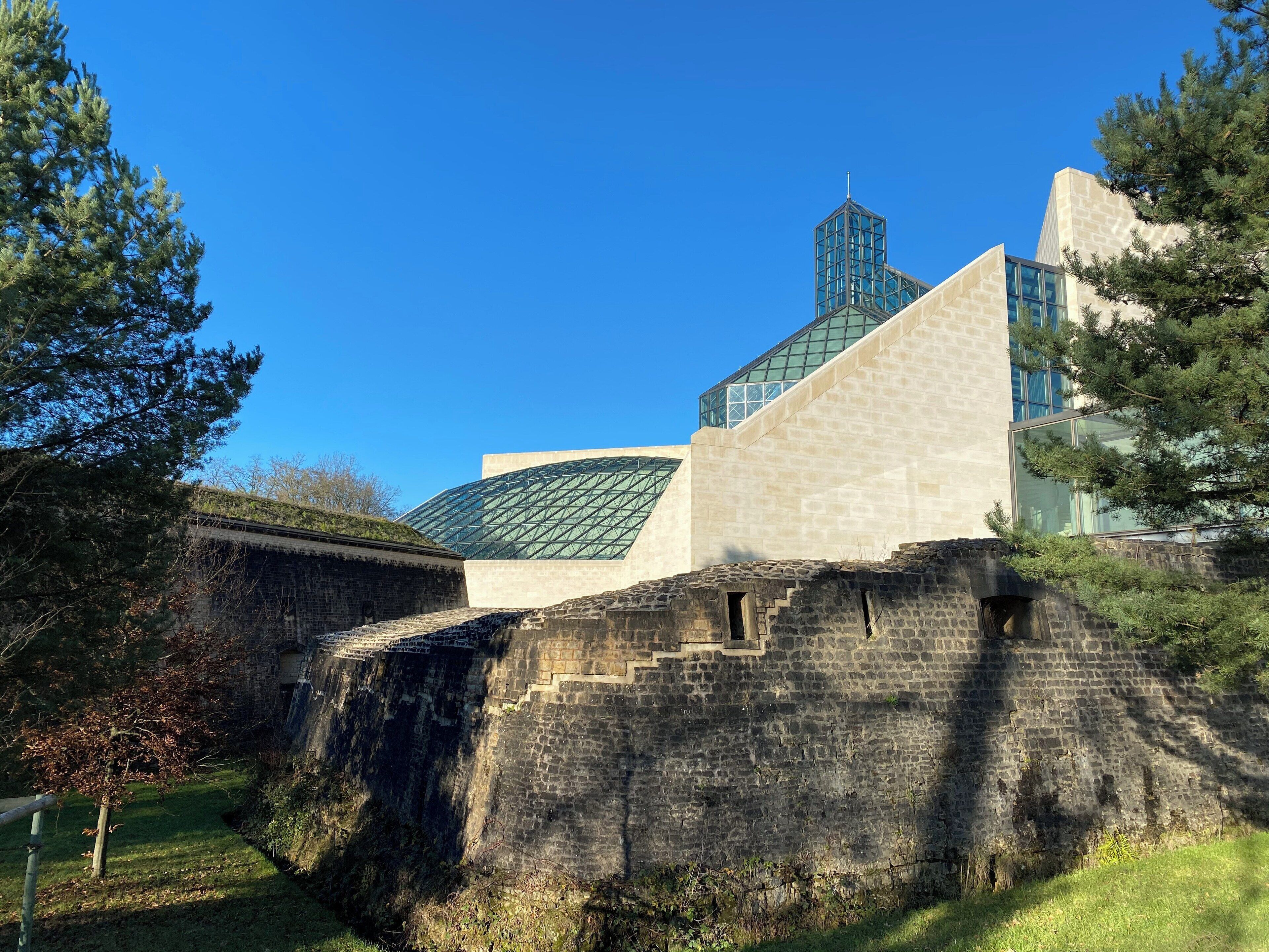 Sunny winter in Kirchberg