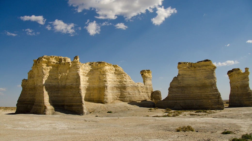 Kansas featuring desert views