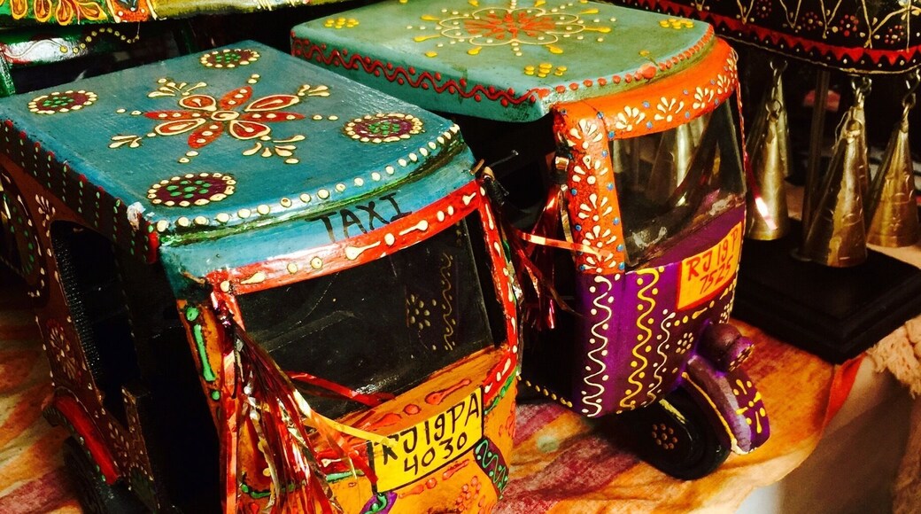 Valluvar Kottam has a ten day long National Silk Expo every year in July. Craftsmen from all over the country bring their wares and sell them at the Expo. This was a stall from Jodhpur, Rajasthan. Colorful wooden dolls, foyer tables, vases, collectibles and frames on sale here. This is a miniature of an "Autorickshaw"- a form of public transport in India.
#colorful