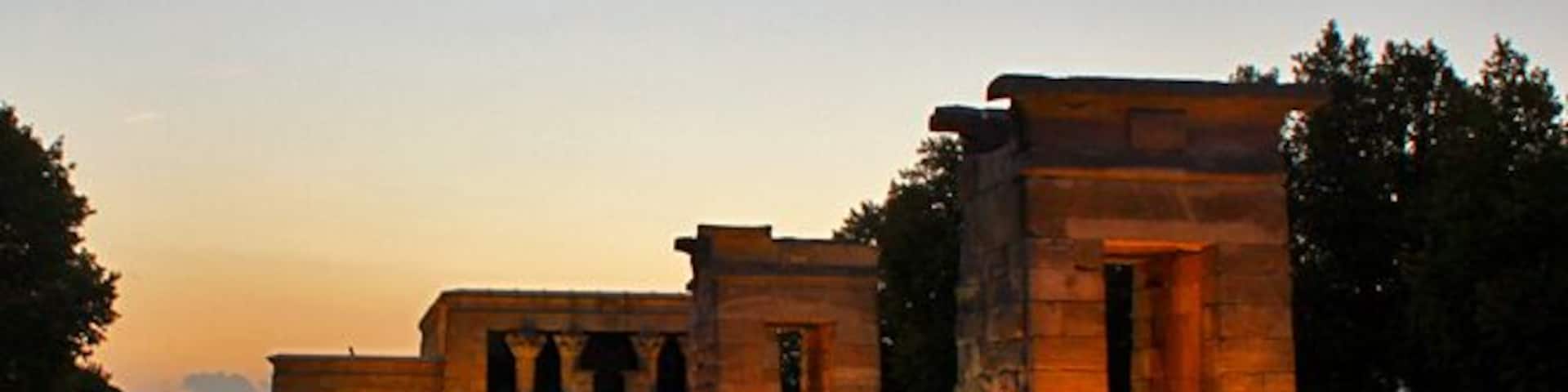 Did you know that there's an Egyptian temple in the middle of Madrid? No, I'm not making this up!
Basically, it was given to the Spanish government as a thank you for helping save some temples in Egypt. The temple was shipped over and rebuilt in Madrid in the late 60s. It's one of very few pieces of ancient Egyptian architecture you can see outside of Egypt.
But apart from all the history, the temple is also a great place to enjoy a picnic with friends. It's in the middle of a park, and it gives you one of the best views of the sunset in Madrid.