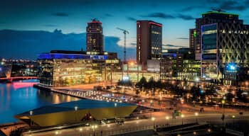 #BvsCities Amazing city. This is Media City in Salford Quays. Amazing at night.