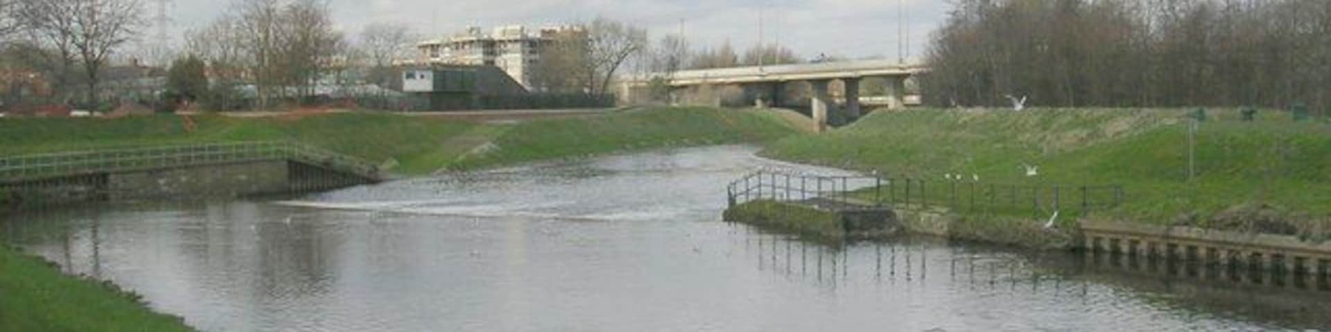 River Mersey, Northenden Looking downstream above Northenden Weir.