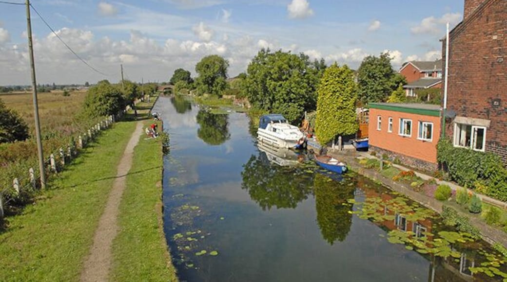 Bridgewater Canal, Marsland Green View from Marsland Green Bridge