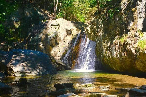 Falls at Rock State Park
Beautiful setting as fall begins