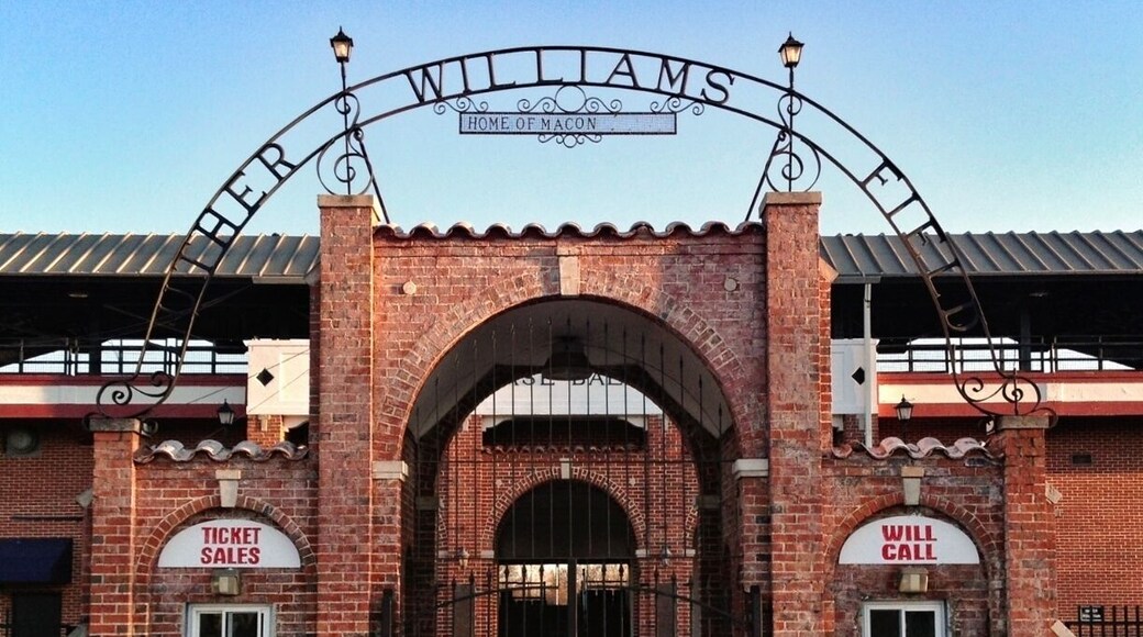 This is Luther Williams Field. It has been home to a number of teams, most recently The Macon Peaches, a minor league team. It began it's long tenure as a field early in the 1900s'. It is one of the longest lasting and still enduring fields in the nation.
More recently a movie, 42, was partially filmed here and the surrounding Macon area. The movie is the story of Jackie Robinson, the first African American player to play in the National Baseball League. It opens April 2nd. The field seen in the movie and the tunnel that is seen in the posters was here. You can now walk around this field and even today, there are still baseball games played here.
This field has been home to some famous players. During the their minor league tenure Pete Rose, Tony Perez, Andrew Jones, and Chipper Jones called this park home. Chipper Jones number, 10, will be retired this year at the Braves stadium.
#cinematrove