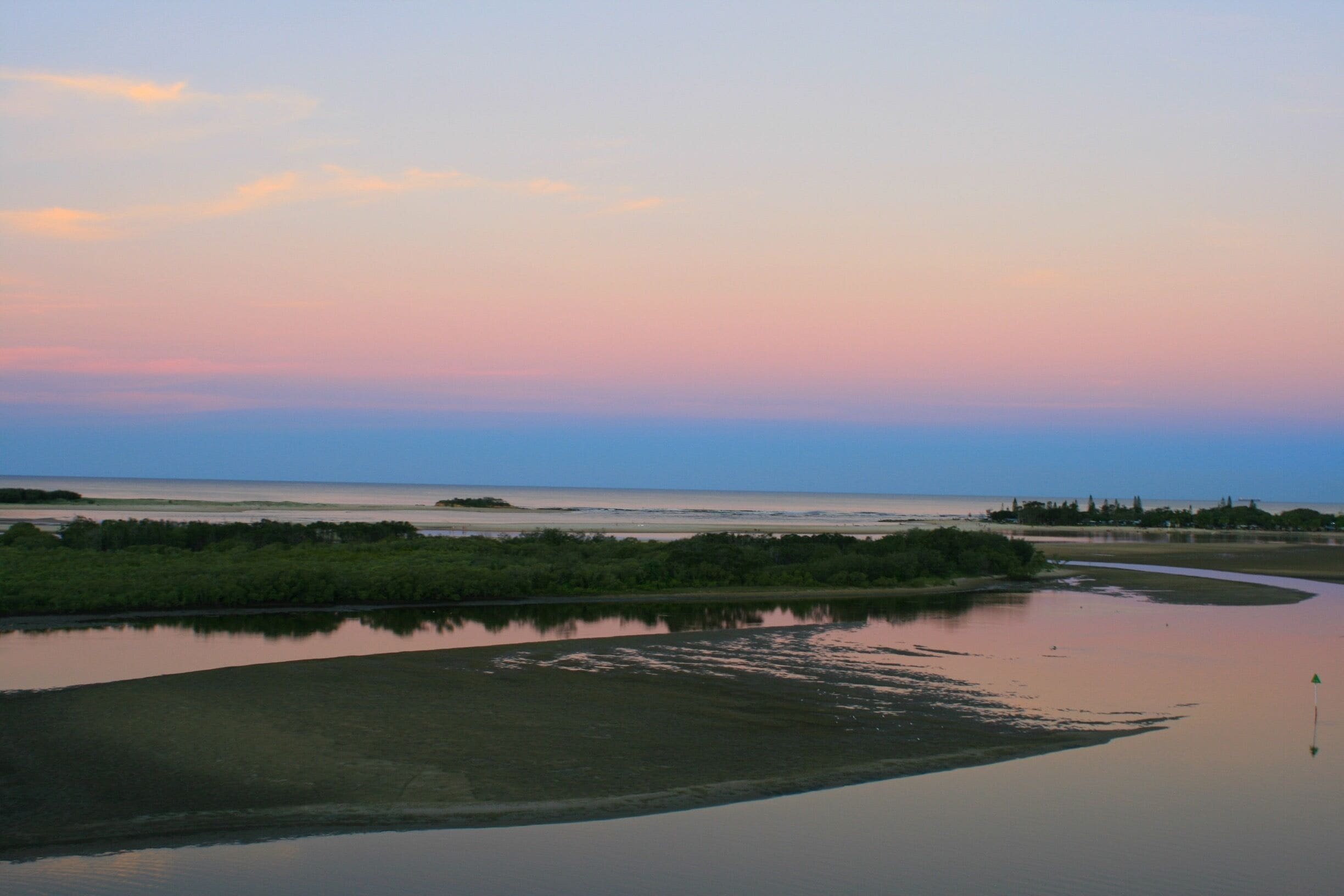 Sunset over the Maroochy river looking out to sea. Always beautiful. #weekendgetaway #colorful