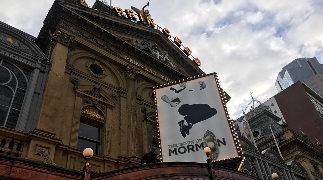 For arts lovers like me, definitely head to the Princess Theatre to not only indulge in its rich history, feel like a princess in its red velvet chairs but also enjoy classical musicals such as this one here!