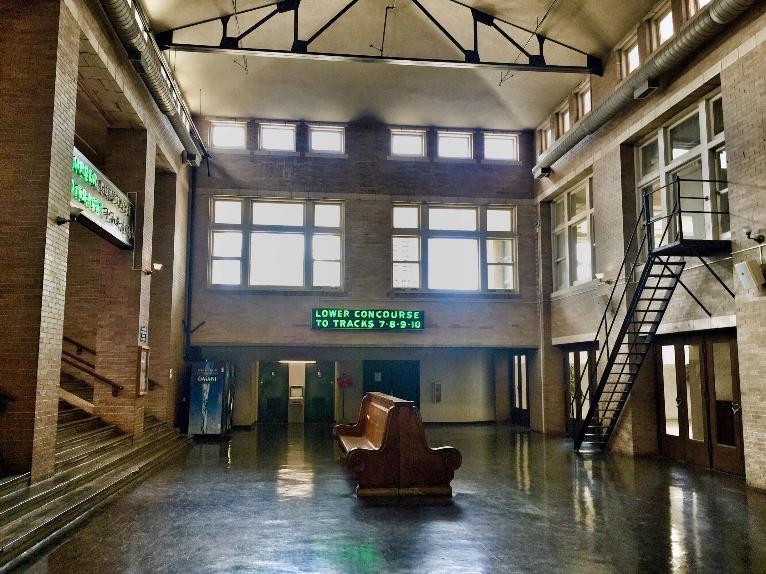 Memphis is a cool place to visit. The train station is in the area where Mystery Train was filmed.  The Arcade restaurant is across the street.  Famous because it was in the movie and mostly because that is where Elvis used to eat. 