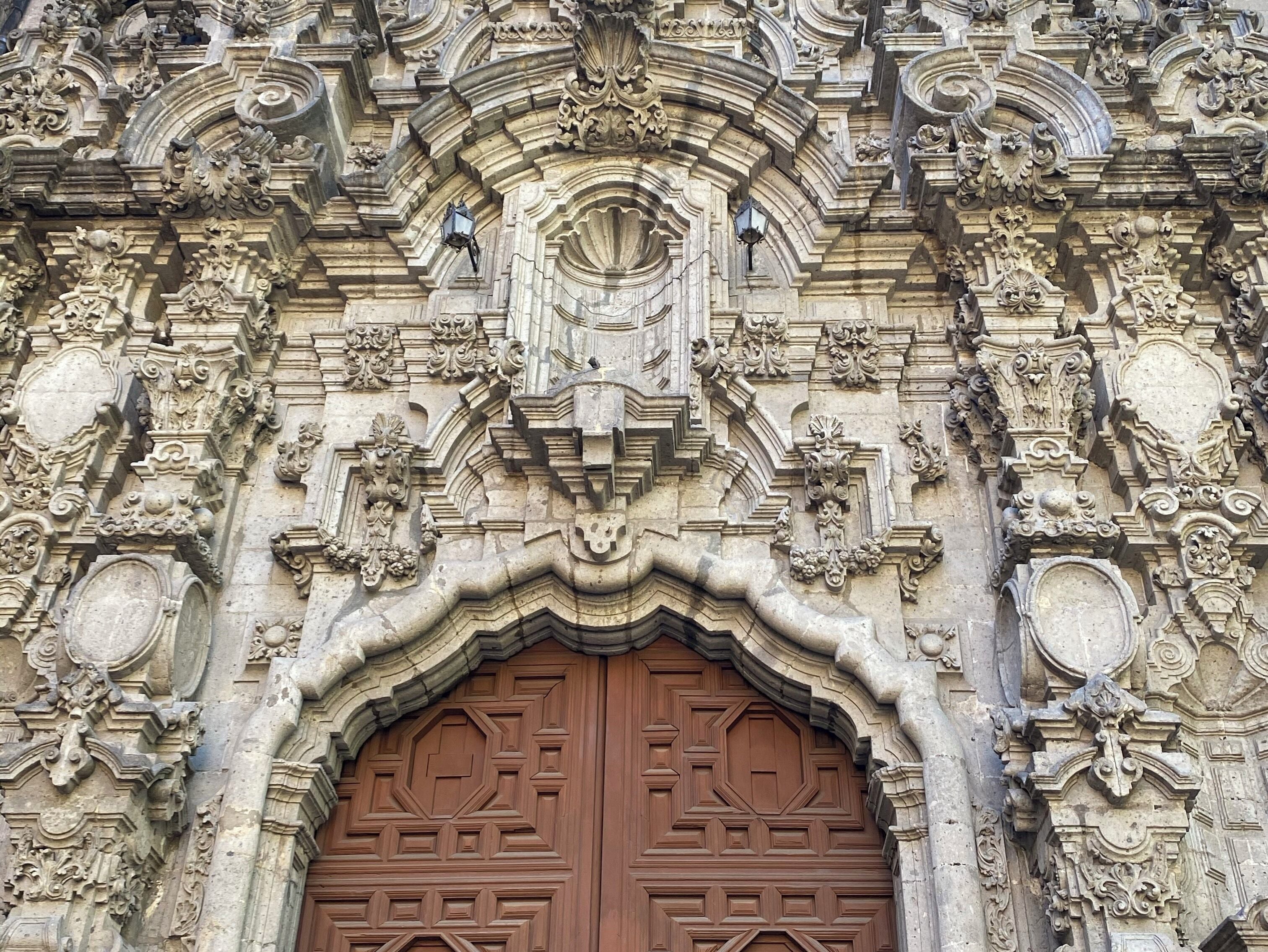 A very impressive Convent of San Francisco in Mexico City. This is the third version of it built in 1710.#history