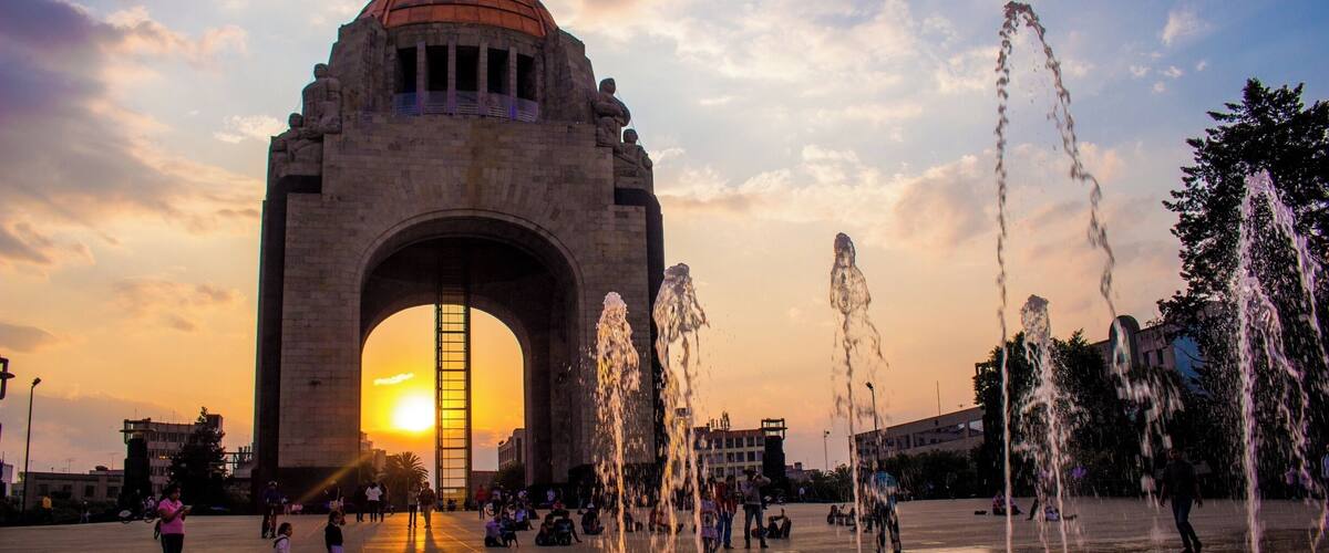 Originally meant to be the president's residence, dictator Porfirio Diaz ordered the construction of this building, it was delayed multiple times but in the meantime Diaz's government was overthrown by the war named Mexican Revolution. In time the project was reactivated but now as a monument honoring said war. If you visit, make sure to stay after sunset. People get together on the esplanade and you can see all kinds of colorful traditions. It is also a very safe place. #LifeAtExpedia #VisitMexico