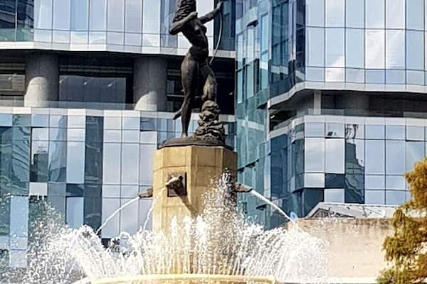 #lifeatexpedia #weloveourmarkets #latam #mexicocity Original name "La Fuente de la Flechadora de las Estrellas del Norte" visit her in Reforma Avenue!