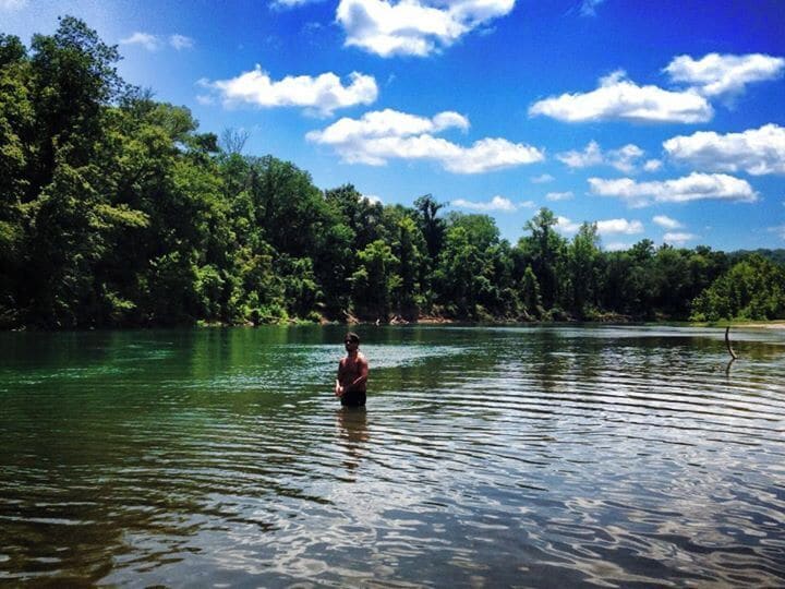 In small town Doniphan, Missouri you'll find a river with crystal clear water and excellent fishing. Wade in for a refreshing swim on a hot summer day or take your fishing pole out to catch some walleye or bass. 

#blue #bestof5 #currentriver #fishing #Missouri #pagesoftravel