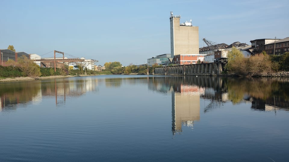 Kaiser Wilhelm Harbor, Mannheim, Germany, view to the end of the port basin