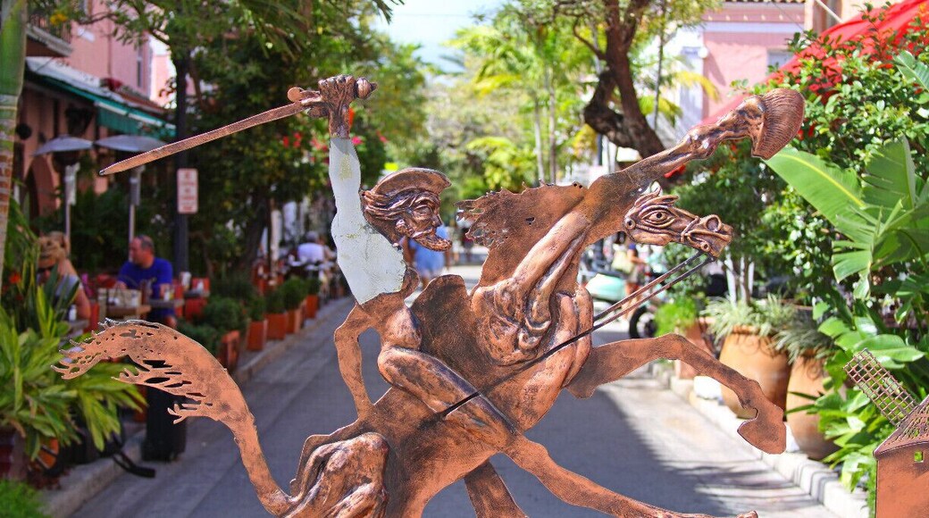 Don Quixote on Espanola Way in South Beach, Miami.
This is a quaint little neighborhood that has a historic village feeling to it. There are no cars, only walkers but watch the bicycles. Well worth visiting if in South Beach, only a few blocks from the beach. The area is quiet and very relaxing, easy to forget about the traffic not far on Collins Rd or Ocean Drive. I've had a late lunch at Havana 1957 and dinner at Tapas and Tintos and left there full and happy.