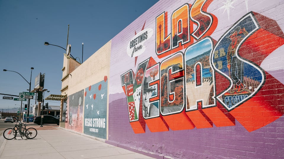 Nevada which includes outdoor art and signage