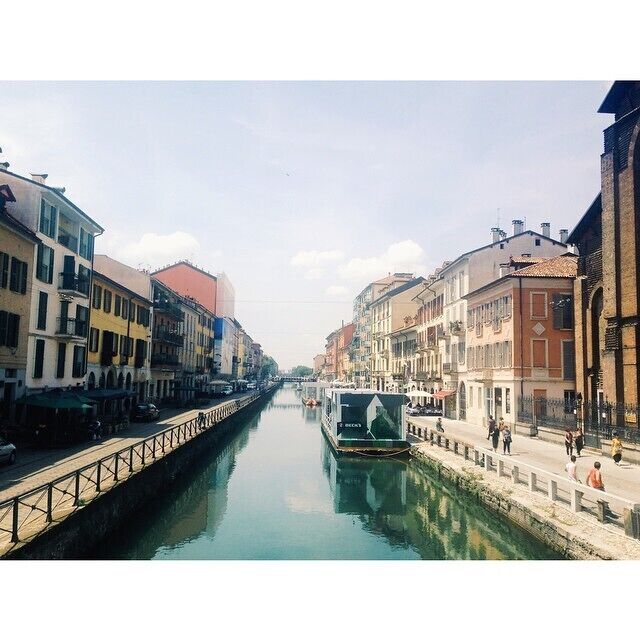 Naviglio Grande, the oldest canal in Milan in the charming Navigli district.
😍 #navigli #Milan #Italy #travel